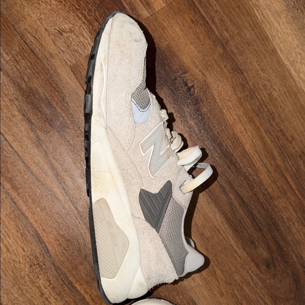 Men’s New Balance Light Beige Suede & Mesh Sneakers - Picture 2 of 9